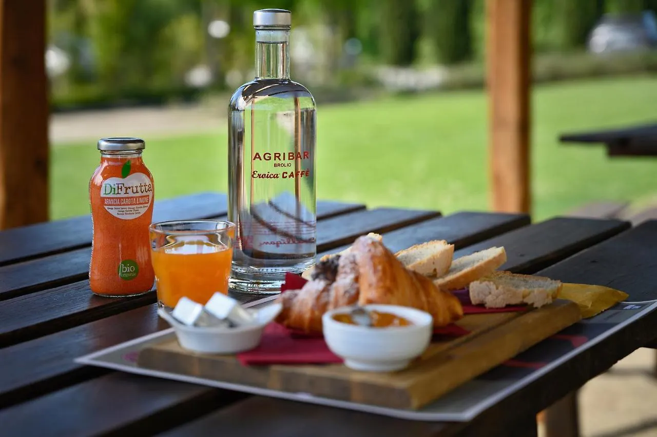 Farm stay Ricasoli, Brolio Agriroom Gaiole in Chianti Italy